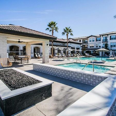 Beautiful Townhome With Garage In Las Vegas Dış mekan fotoğraf